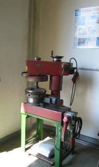 flywheel grinding machine